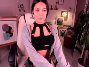 irma_dust — Chaturbate stream photo (Apr 2026)