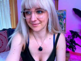 allyelliot — Bongacams stream photo (Mar 2026)