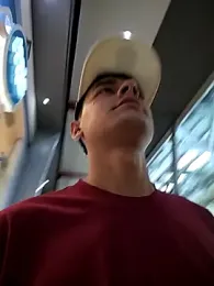 attractive-sexx — modelo de webcam en línea en stripchat