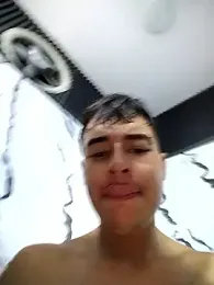 attractive-sexx — modelo de webcam en línea en stripchat