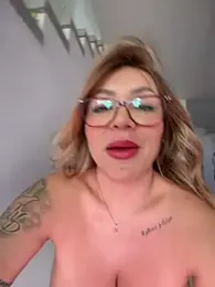 DIANITA_1988 — Stripchat stream photo (Jun 2026)