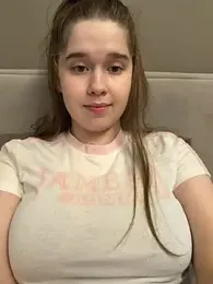 HornyGirlH — Stripchat stream photo (Aug 2026)
