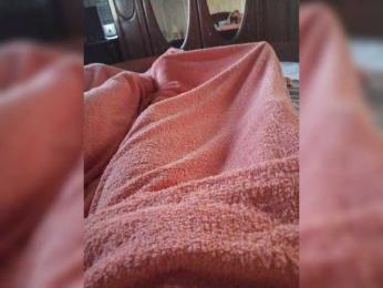 TISE — modelo de webcam en línea en bongacams