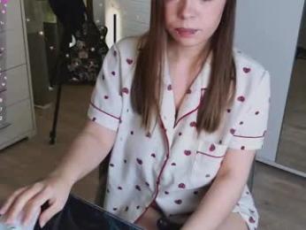 alinabae — Chaturbate stream photo (May 2025)
