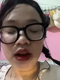 Leeeeiu — modelo de webcam en línea en stripchat