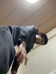 ryusei18570 — Stripchat stream photo (Feb 2026)