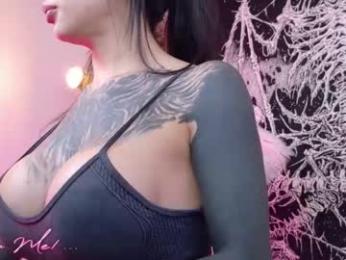 sharpay_evans — modelo de webcam en línea en chaturbate