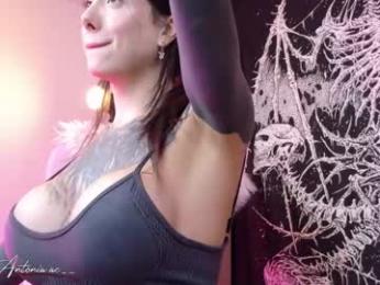 sharpay_evans — modelo de webcam en línea en chaturbate