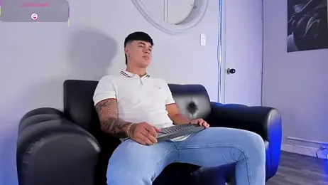 Cristopher_strong — Stripchat stream photo (Mar 2026)