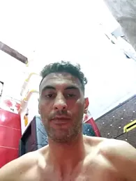 Mahdidido45 — Stripchat stream photo (Jun 2026)