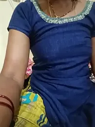 Kavya5500 — modelo de webcam en línea en stripchat
