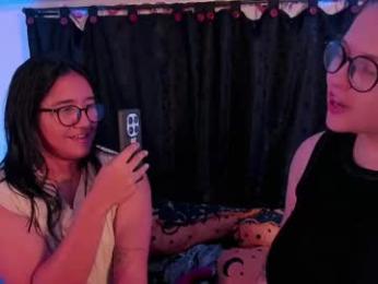 electricnightsxxx — modelo de webcam en línea en chaturbate