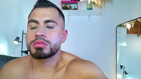 Juan_Castano — modelo de webcam en línea en stripchat