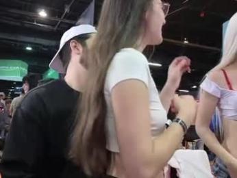 bambifarrina — Chaturbate stream photo (Apr 2026)