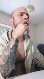 prime85 — modelo de webcam en línea en cam4