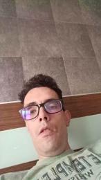 Erlo7_4 — Cam4 stream photo (Apr 2026)