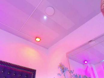 Daphne-glass — bongacams