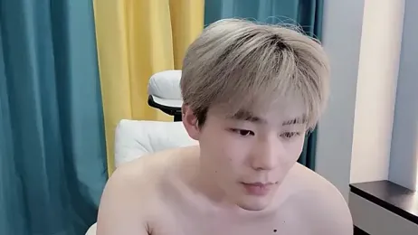 xiaoyang5200 — Stripchat stream photo (Feb 2026)