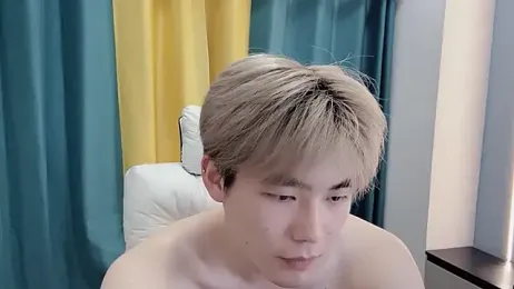 xiaoyang5200 — Stripchat stream photo (Feb 2026)