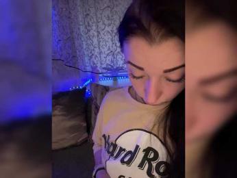 _dashulka_ — modelo de webcam en línea en bongacams