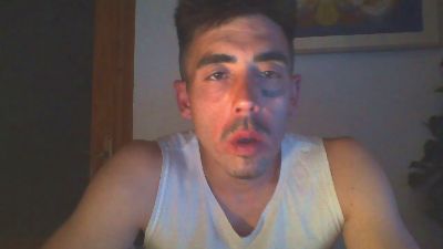 Ilian7777777 — Cam4 stream photo (May 2026)