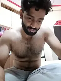 its_raaj__0007 — Stripchat stream photo (Aug 2026)