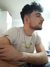 Yasinyasin7 — Stripchat stream photo (Mar 2026)