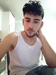 Yasinyasin7 — Stripchat stream photo (Mar 2026)