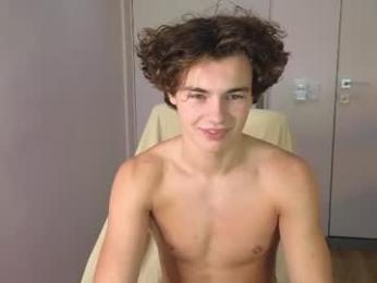 whiteskyy_ — Chaturbate stream photo (Aug 2026)