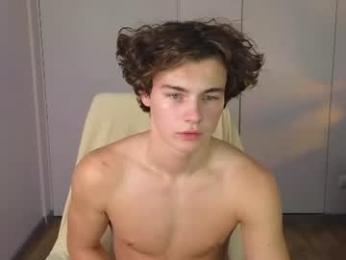 whiteskyy_ — Chaturbate profile photo