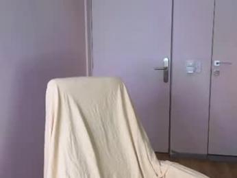 whiteskyy_ — Chaturbate stream photo (Aug 2026)