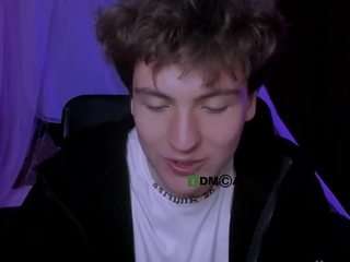 joseph-bear — Camsoda stream photo (Apr 2026)