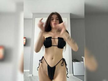 Room_of_love — modelo de webcam en línea en bongacams