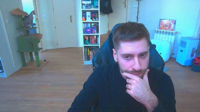 bigdickyoun1 — Cam4 stream photo (Feb 2026)