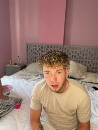 NickyGold_Official — Stripchat stream photo (Mar 2026)