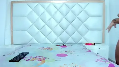 isisyrayan — Stripchat stream photo (May 2025)