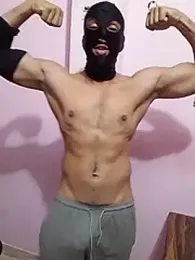 mrbull007 — Stripchat stream photo (Aug 2026)