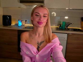 Tatachka1 — Bongacams stream photo (Apr 2026)