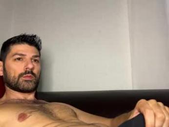 sexfriendch — modelo de webcam en línea en chaturbate