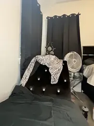 Fifty_Shades_Of_Redd — Stripchat stream photo (Apr 2026)