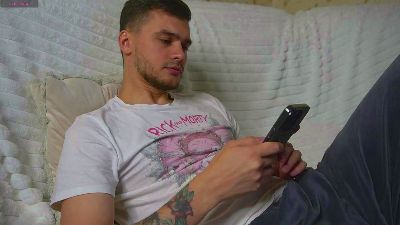 johnstoneisland — Cam4 stream photo (Oct 2026)