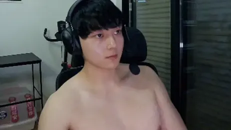 Tkcqcc — Stripchat stream photo (Mar 2026)