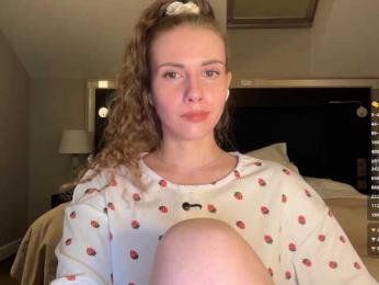 VikkiExtraCheese — bongacams
