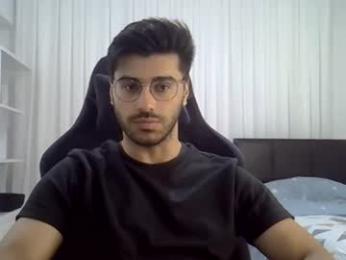 fortiori8 — Chaturbate stream photo (Jun 2026)