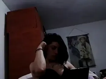 tefutbin3 — Stripchat stream photo (Apr 2026)