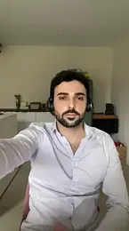 eauminerale — Stripchat stream photo (Mar 2026)