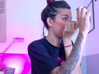 hot-littlechill — camsoda