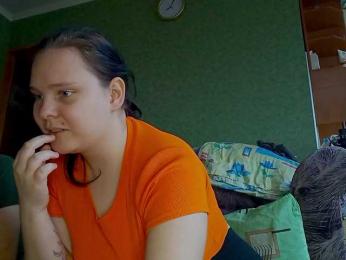 YourSweetPiggy — modelo de webcam en línea en bongacams