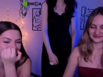emilynxx — chaturbate