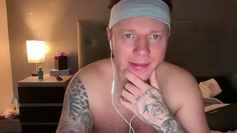 monster_d_2025 — Stripchat stream photo (Apr 2026)